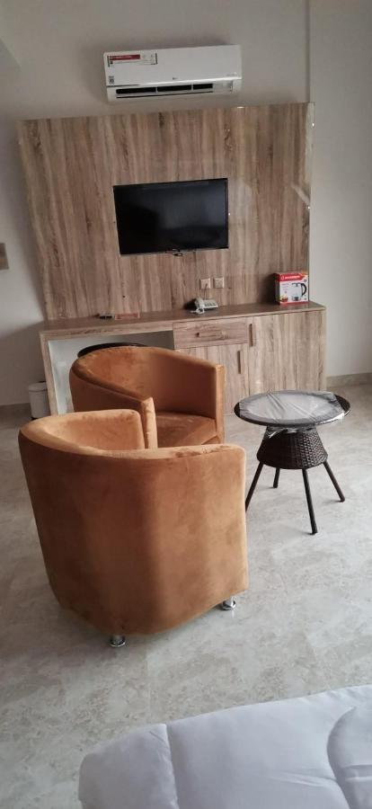 Maryana Hotel Sohar Bagian luar foto