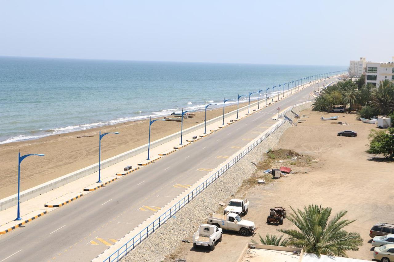 Maryana Hotel Sohar Bagian luar foto
