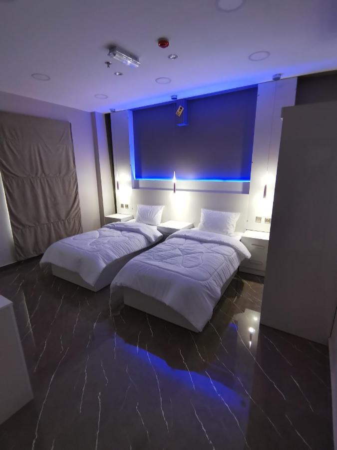 Maryana Hotel Sohar Bagian luar foto